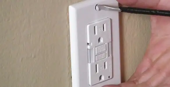 gfc outlets service securing and mounting ground fault circuit interrupter outlet by certified electricians in San Antonio, TX