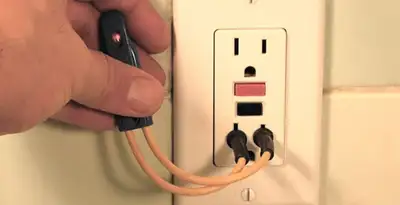 gfci circuits service testing ground fault circuit interrupter outlet to ensure electrical protection in San Antonio, TX