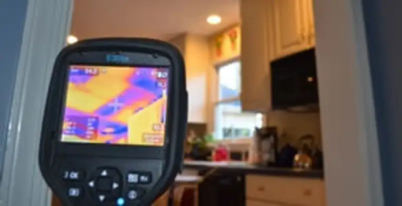 home energy audit service using thermal imaging to evaluate electrical efficiency inside a home in San Antonio, TX