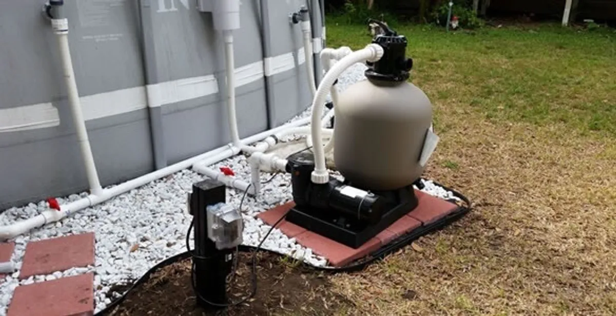 pool pumps service with professionally installed pool pump and filtration system in San Antonio, TX